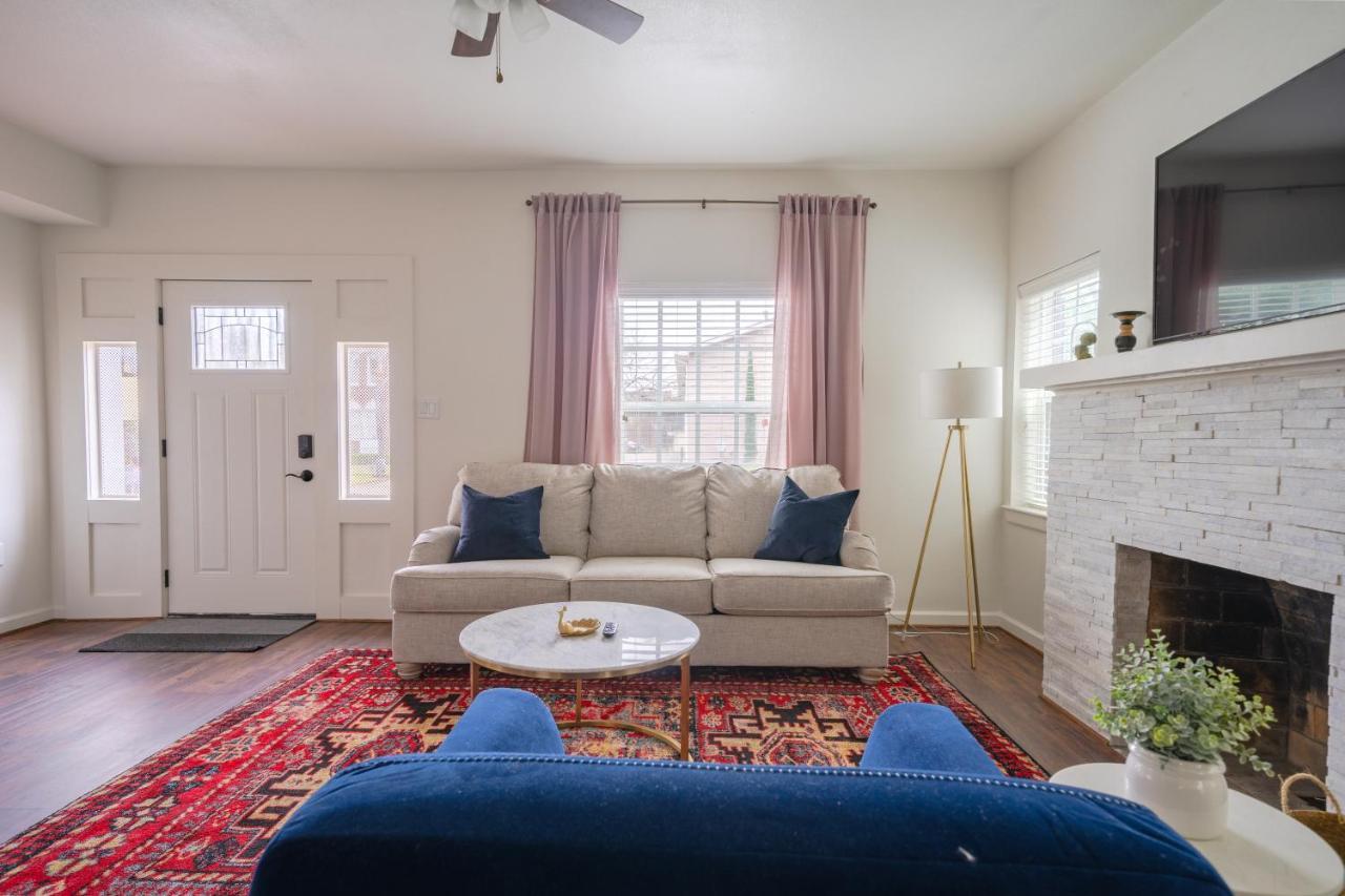 Unit 1 - Spacious & Renovated Apt Home In The City'S Action Houston Dış mekan fotoğraf